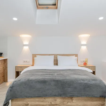 Apartahotel Theatre Boutique 3*